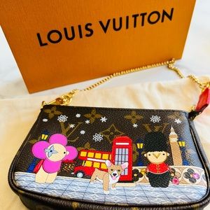 Louis Vuitton Mini Pochette Accesoires Vivienne Xmas Animation